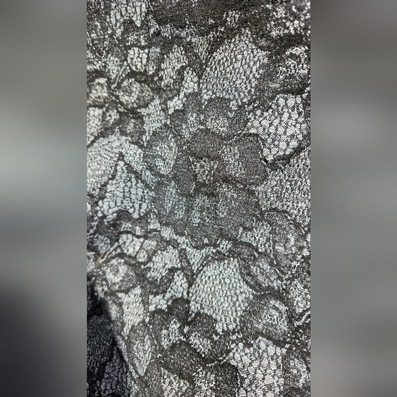 Le Suit Skirt Suit - Black Lace Look - Size 4 - Picture 12 of 15